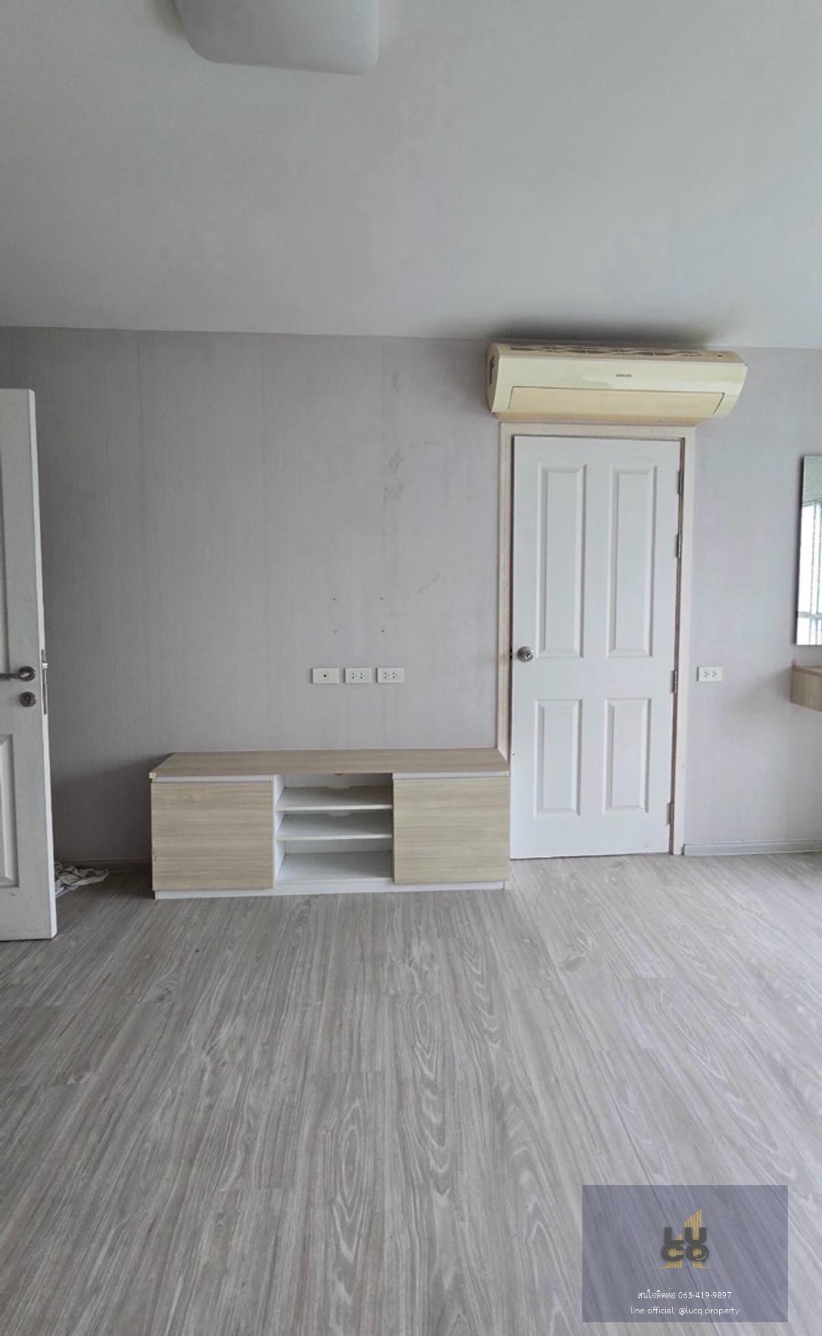 🏡𝗔𝘀𝗽𝗶𝗿𝗲 𝗦𝗮𝘁𝗵𝗼𝗿𝗻 - 𝗧𝗮𝗸𝘀𝗶𝗻 (𝗕𝗿𝗶𝗰𝗸 𝗭𝗼𝗻𝗲) (แอสปาย สาทร-ตากสิน(บริค โซน))คอนโดใกล้รถไฟฟ้า สภานีวุฒากาศ เพียง 𝟲  นาที ราคาสุดพิเศษ 𝟭,𝟰𝟬𝟬,𝟬𝟬𝟬 บาท