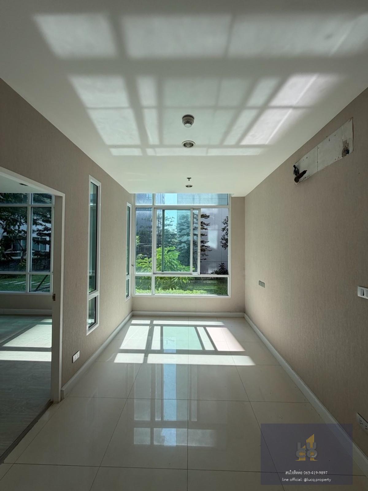 ขายคอนโดทำเลสุขุมวิท ห้องมุม วิวสวน บรรยากาศร่มรื่น น่าอยู่มาก