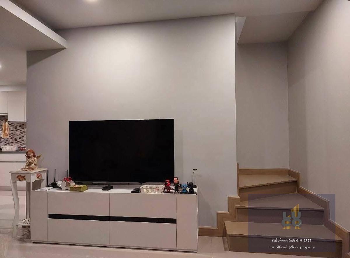 หมู่บ้าน ไลฟ์ อิน เดอะการ์เด้น นิคมพัฒนา-ระยอง เฟอร์ครบตามรูป!! รีบซื้อก่อนเจ้าของเปลี่ยนใจ!!