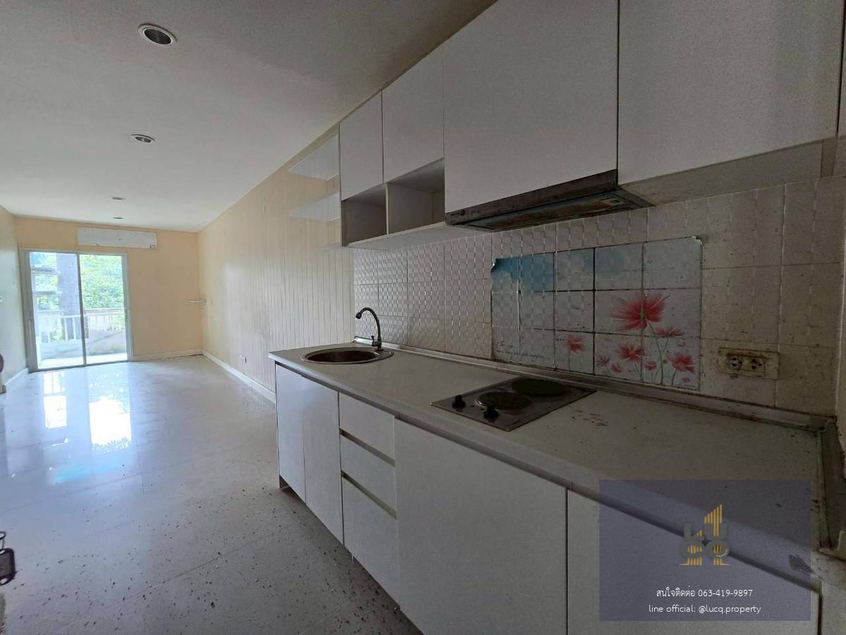 🏡𝗠𝗲𝘁𝗿𝗼 𝗣𝗮𝗿𝗸 𝗦𝗮𝘁𝗵𝗼𝗿𝗻 𝟯-𝟮 (เมโทร พาร์ค สาทร 𝟯-𝟮) ห้องใหญ่ราคาถูก ห้องนี้ฟิวบ้าน มีพื้นที่ด้านข้าง ราคาแค่ 𝟭,𝟰𝟲𝟱,𝟬𝟬𝟬 บาท