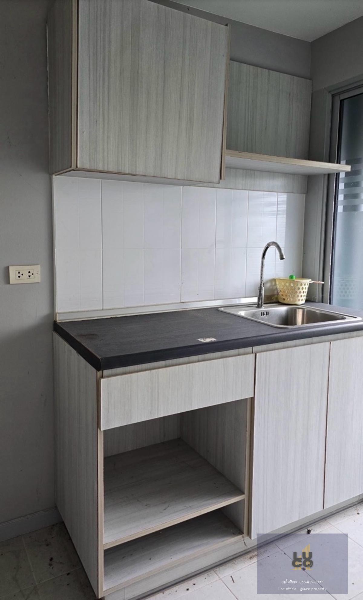 🏡𝗔𝘀𝗽𝗶𝗿𝗲 𝗦𝗮𝘁𝗵𝗼𝗿𝗻 - 𝗧𝗮𝗸𝘀𝗶𝗻 (𝗕𝗿𝗶𝗰𝗸 𝗭𝗼𝗻𝗲) (แอสปาย สาทร-ตากสิน(บริค โซน))คอนโดใกล้รถไฟฟ้า สภานีวุฒากาศ เพียง 𝟲  นาที ราคาสุดพิเศษ 𝟭,𝟰𝟬𝟬,𝟬𝟬𝟬 บาท